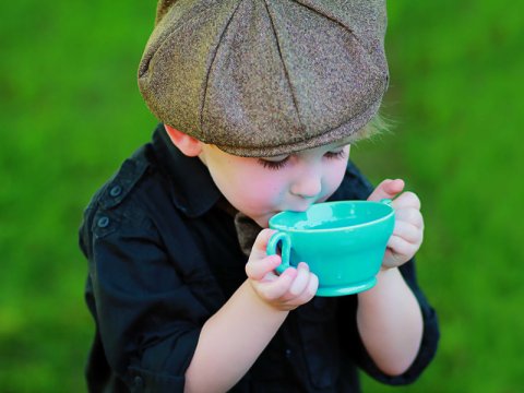 Valideynlərin diqqətinə: Uşaqları şirinçayla böyütməyin fəsadları