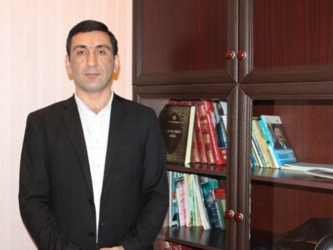 Orta məktəblərdə din tədris edilərsə... -  İlahiyyatçı  