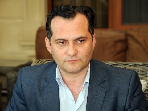 “Tələbənin təqaüdünü öz məvacibimdən verəcəyəm” –İlham Tumasdan örnək addım  
