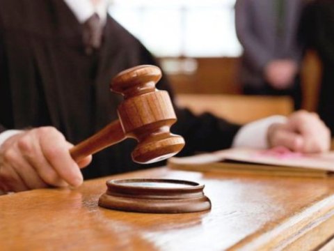 İmtahanda abituriyentlərin əvəzinə başqalarının iştirakına şərait yaradan şəxslər saxlanıldı  