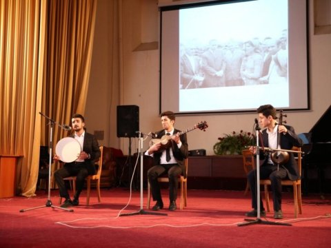 ADPU-da bədii yaradıcılıq müsabiqə-festivalının baxış mərhələsi keçirilib