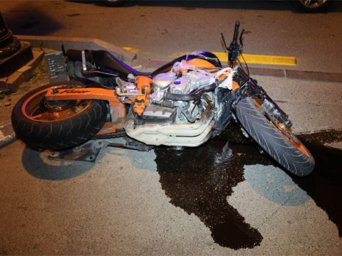 Bakıda motosiklet onyaşlı şagirdi vurdu