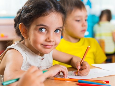 Şifrəsini unudan, əlaqə nömrəsini dəyişən valideyn nə etməlidir? - I sinfə qəbul