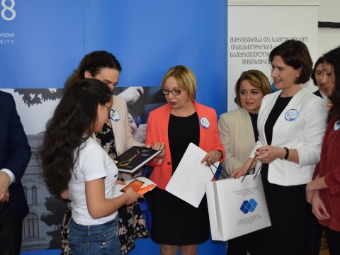 Azərbaycanlı məktəbli Gürcüstanda müsabiqə qalibi oldu