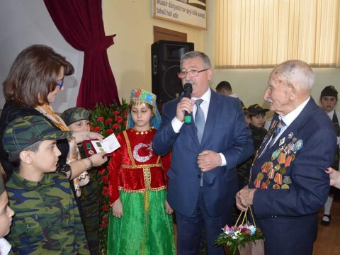 45 saylı məktəbdə  “Aprel fədailəri” adlı tədbir keçirilib -FOTOLAR