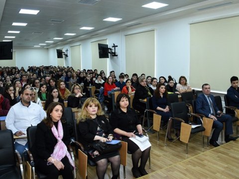Seçenov Universitetinin Bakı filialında “Açıq qapı” günü keçirilib