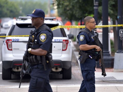 9 nəfəri öldürmək istəyən iki məktəbli qız saxlanılıb