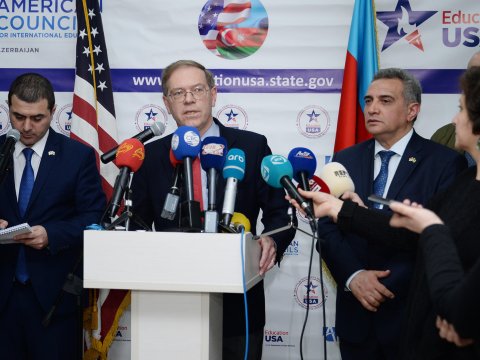 ABŞ-ın Azərbaycandakı Səfirliyi və Beynəlxalq Təhsil üzrə Amerika Şurası təhsil sərgisi keçirib