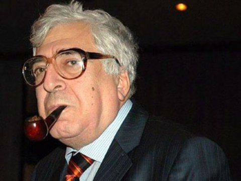 Xalq yazıçısı Anar intihar edən məktəblidən yazdı 