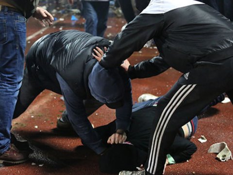 Bakıda orta məktəbdə şagirdlər arasında dava olub    