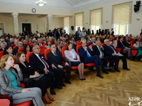  Məzunlar Assosiasiyasının təsis konfransı keçirildi