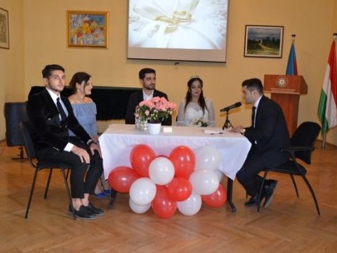 Azərbaycanlı tələbələrin nikah mərasimi səfirlikdə keçirildi - FOTO