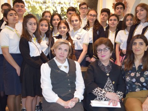 Məktəblilərə Botanika İnstitutunda açıq dərs keçirilib