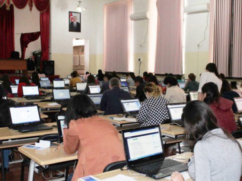 Magistraturaya proqram seçimi başa çatır  