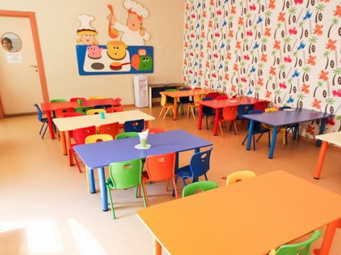 Dövlət bağçaları və orta məktəblərinə lisenziya verilməsinə görə rüsum ləğv olunur  