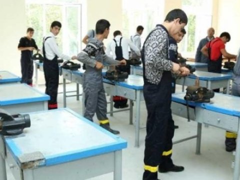 “Təəssüf ki, bu gün hamı ali təhsil almaq istəyir” –  Peşə məktəblərindəki durum  