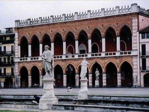 Avropanın ən innovativ universitetləri – İlk onluq  