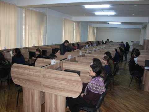 Abituriyentlərin cavab vərəqləri 4 möhürlü xüsusi arxivdə saxlanılır - Özəl reportaj