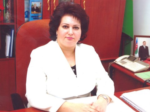 BDU-nun müəllimi BMT-nin xüsusi ordeni ilə təltif olundu - FOTO