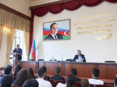 Nazir 82 tələbəyə əlavə təqaüd təyin etdi