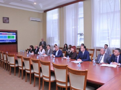 UNEC tələbələrinə innovativ və operativ xidmət: “Bir pəncərə”  