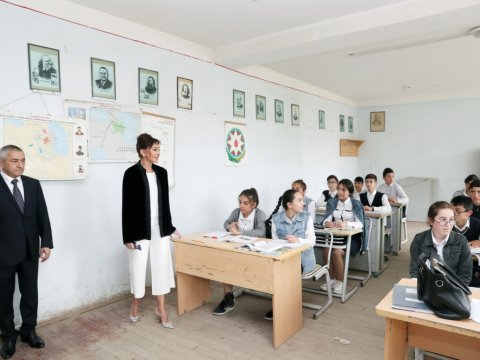 Mehriban Əliyeva 113 saylı tam orta məktəbin təmiri ilə bağlı göstəriş verdi - FOTO