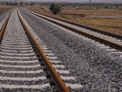 Ağstafada məktəblini qatar vuraraq öldürüb