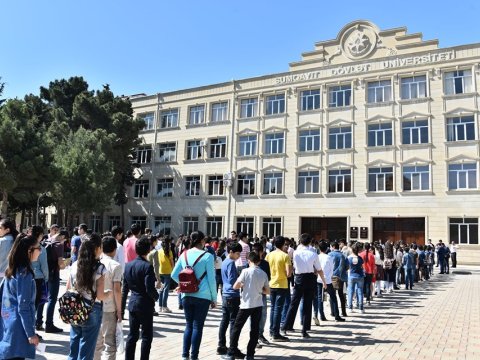 Sumqayıt Dövlət Universiteti oğlan tələbələrə “saqqal qadağası” qoyub  