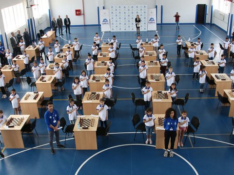 Məktəblər arasında respublika çempionatı başladı