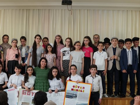 Məktəblilərin qeyri-adi səyahəti – “Gülümsərov”, “Məhəmməd” olan şagirdlər- Kino naminə video