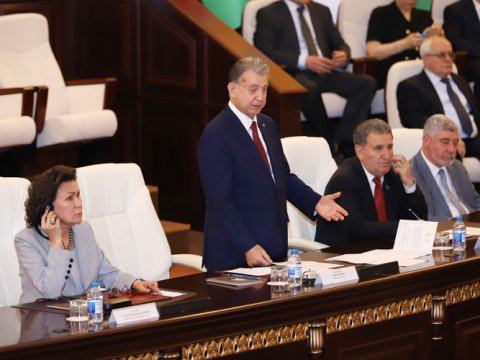Afad Qurbanovun 90 illiyi münasibətilə Respublika Elmi Konfransı keçirilib