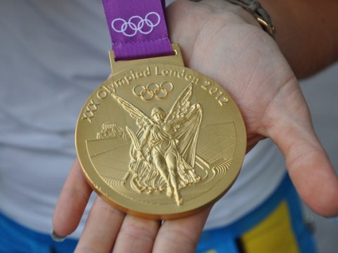 Universitetlərə imtahansız qəbul şansı verən müsabiqə - Final turundan VİDEO