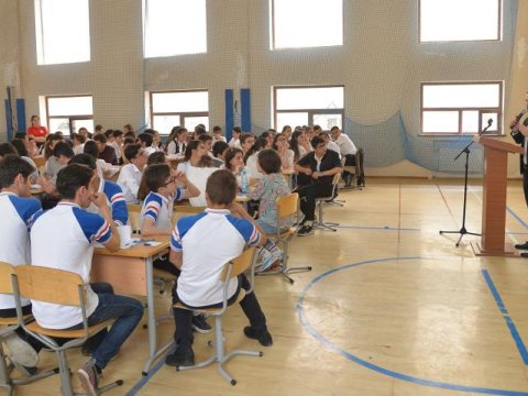 İntellektual oyun üzrə regional məktəb çempionatı keçirilib