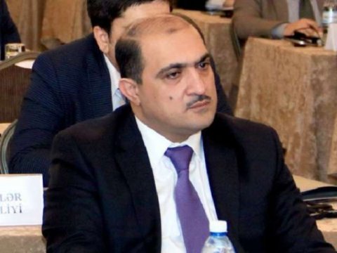 Məktəblilər üçün vahid geyim formaları olacaq – Nazir müavini