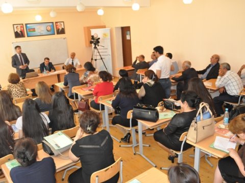 Tərtərdə müəllimlər elektron təhsil xidmətləri barədə məlumatlandırılıb