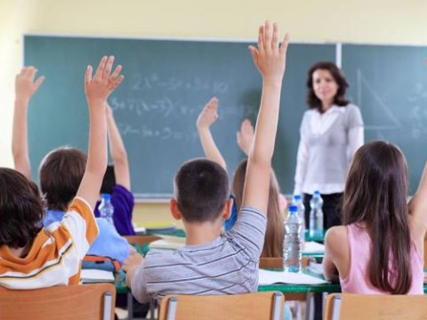 Hər il bu qədər şagird məktəbi vaxtından əvvəl bitirir - Qayda və prosedurlar  