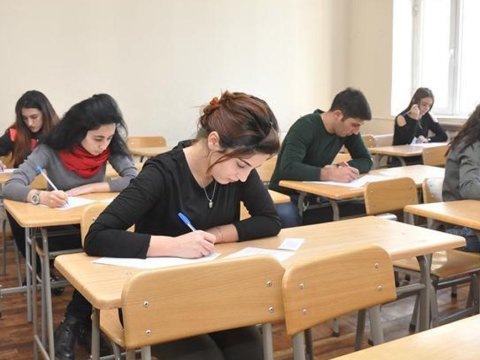 IX sinif şagirdləri üçün buraxılış imtahanının ikinci mərhələsi başa çatıb  