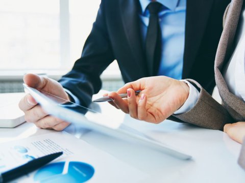 Ali və orta ixtisas təhsil müəssisələrinə ərizə qəbulu davam edir