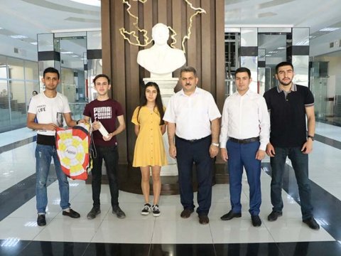 Azərbaycan Universitetinin komandası “CanSat Azərbaycan” müsabiqəsinin finalına vəsiqə qazanıb