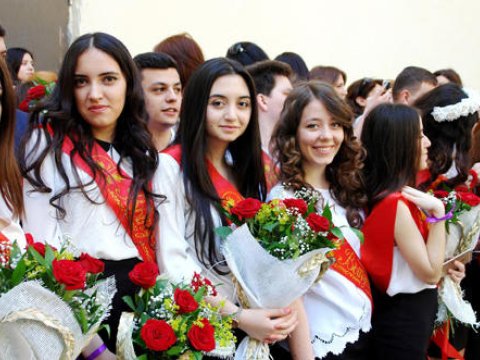 “Dərslərin iyunun 14-dək davam etməsi şagirdlər üçün təhlükəlidir” - ARAŞDIRMA