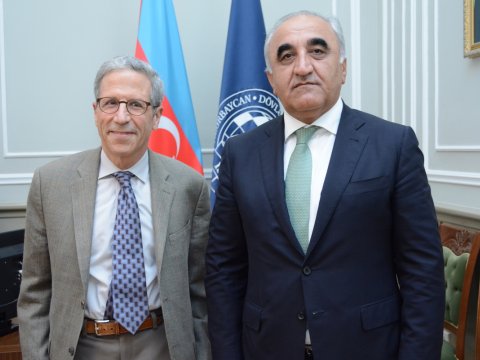 Nobel mükafatı laureatı UNEC-də tədqiqat mərkəzinə rəhbərlik edəcək  