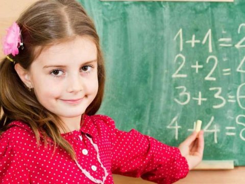 Fransada yeni tədris ilindən 3 yaşlılar məktəbə cəlb olunacaq