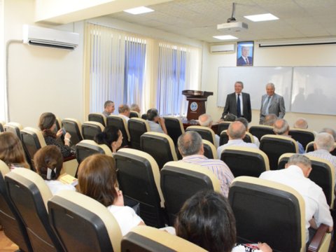 Riyaziyyat və Mexanika İnstitutunda seminar
