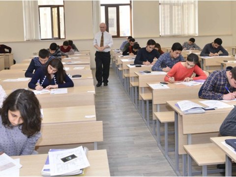 Ötən il 500-600-da yuxarı bal toplayanların sayı açıqlandı