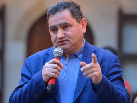 “Əziz məzunlar, UNEC-lə  qürur  duyun” – Etibar Əliyevin  “Məzun günü” təəssüratı  
