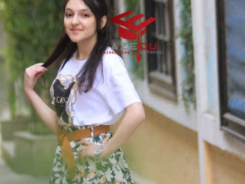 400 bal toplayan Elza: “Uğurumu valideynlərim və müəllimlərimə borcluyam”