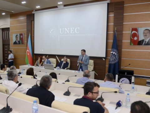UNEC-in ikili diplom proqramlarının təqdimatı keçirilib  
