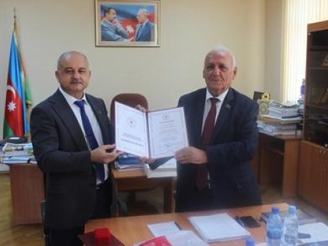 Azərbaycanlı alimə “Beynəlxalq Qızıl Ulduz” medalı verildi