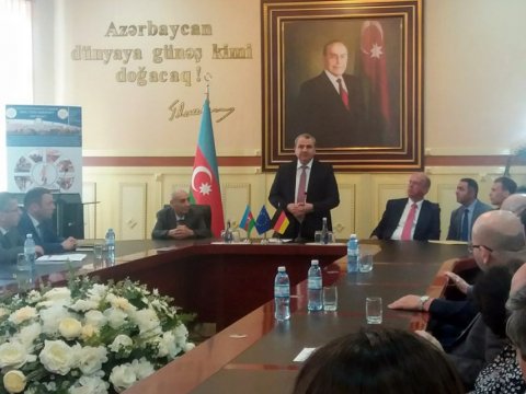 Bakı Dövlət Universitetində məzunlara ikili diplom təqdim olunub