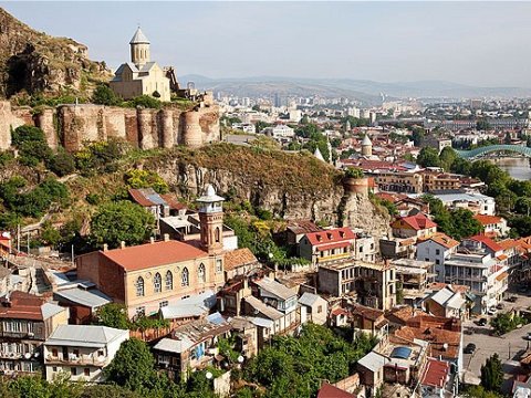 Hansı gürcü universitetlərinin diplomları Azərbaycanda tanınır? – Qonşu təhsilin özəllikləri  